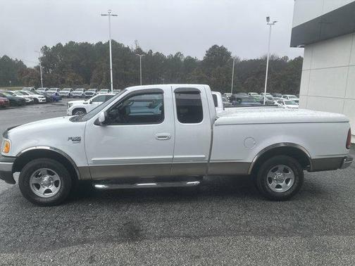 2002 Ford F-150 XLT SuperCab