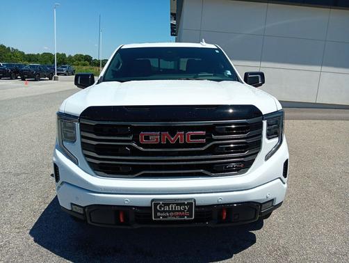Summit White 2026 GMC Sierra 1500 AT4