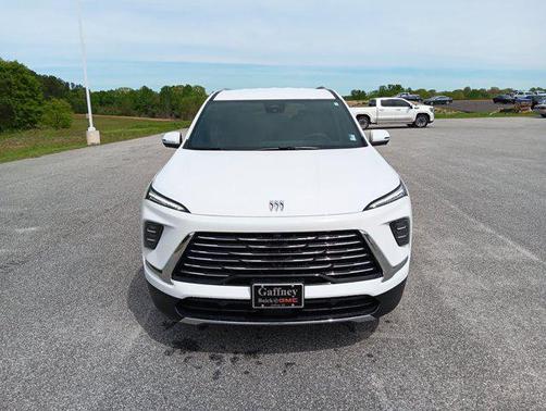 summit white 2026 Buick Enclave Preferred