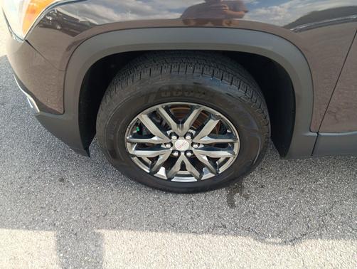 Iridium Metallic 2018 GMC Acadia SLT-1