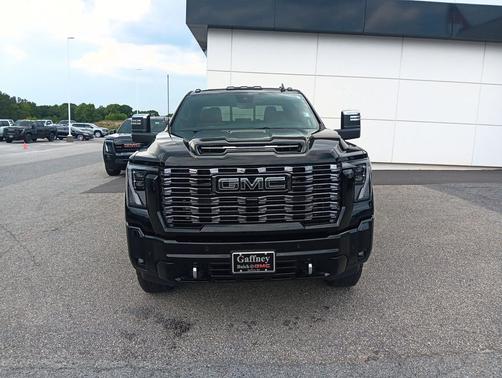 Onyx Black 2026 GMC Sierra 2500 Denali Ultimate