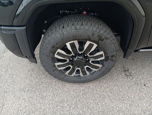 Onyx Black 2026 GMC Sierra 2500 Denali Ultimate