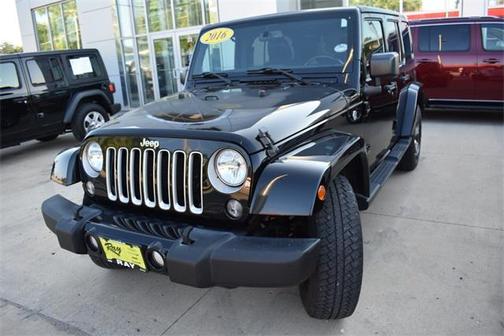 Black Clearcoat 2016 Jeep Wrangler Unlimited Sahara