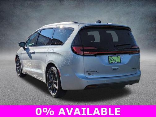 2026 Chrysler Pacifica Limited