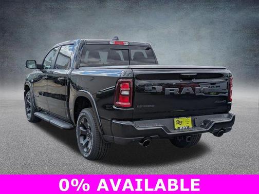 Diamond Black Crystal Pearlcoat 2026 RAM 1500 Big Horn/Lone Star
