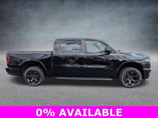 Diamond Black Crystal Pearlcoat 2026 RAM 1500 Big Horn/Lone Star