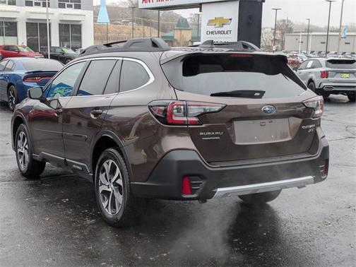 2022 Subaru Outback Limited XT