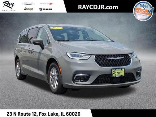 2023 Chrysler Pacifica Touring L