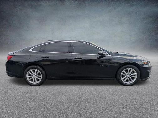 Mosaic Black Metallic 2018 Chevrolet Malibu LT
