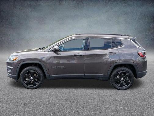 Granite Crystal Metallic Clearcoat 2021 Jeep Compass Latitude
