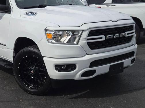 Bright White Clearcoat 2022 RAM 1500 Big Horn/Lone Star