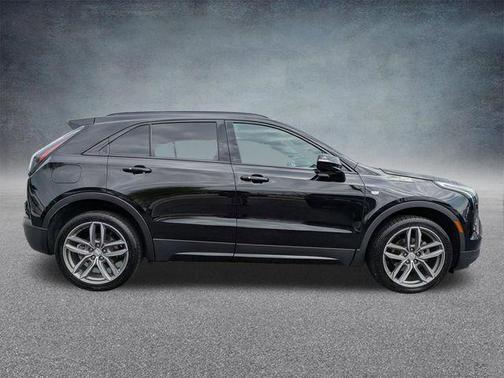 Stellar Black Metallic 2022 Cadillac XT4 Sport
