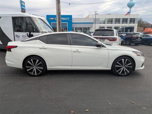 2019 Nissan Altima 2.5 SR