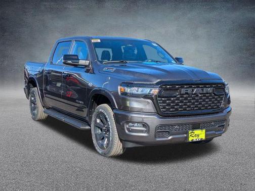 Granite Crystal Metallic Clearcoat 2026 RAM 1500 Big Horn/Lone Star