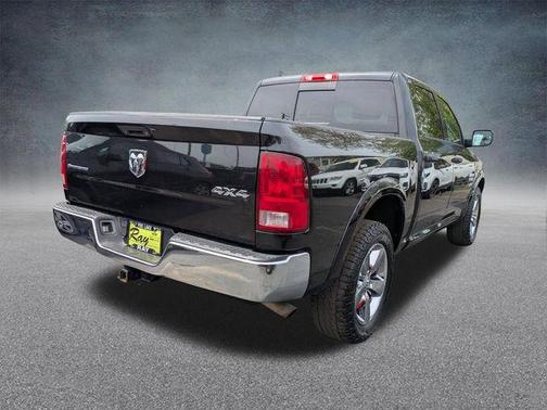 Brilliant Black Crystal Pearlcoat 2015 RAM 1500 Outdoorsman