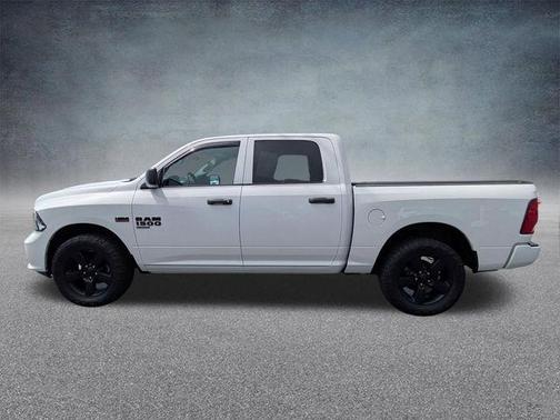 Bright White Clearcoat 2019 RAM 1500 Express