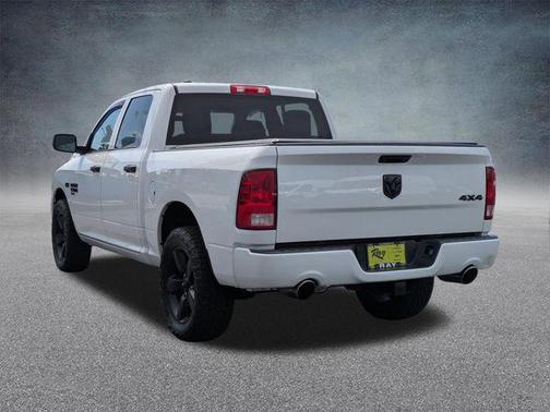 Bright White Clearcoat 2019 RAM 1500 Express