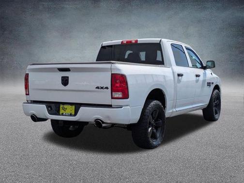 Bright White Clearcoat 2019 RAM 1500 Express