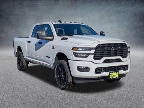 Bright White Clearcoat 2026 RAM 2500 Big Horn Crew Cab 4x4 6'4' Box