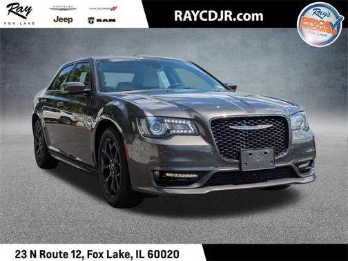 2019 Chrysler 300 S