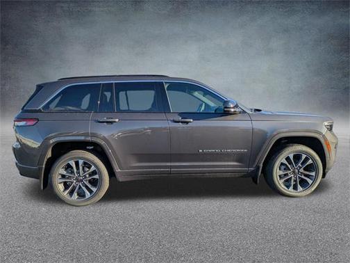 2025 Jeep Grand Cherokee Overland