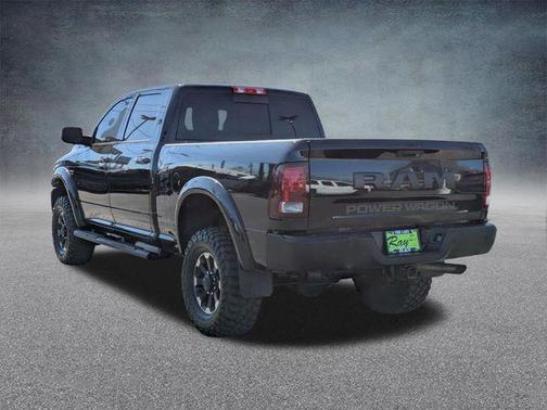 Brilliant Black Crystal Pearlcoat 2017 RAM 2500 Power Wagon