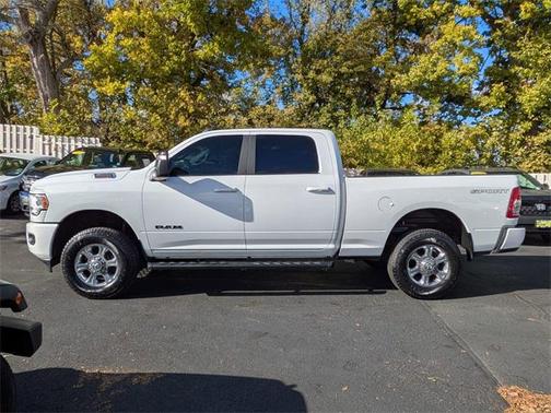 2023 RAM 2500 Big Horn Crew Cab 4x4 6'4' Box