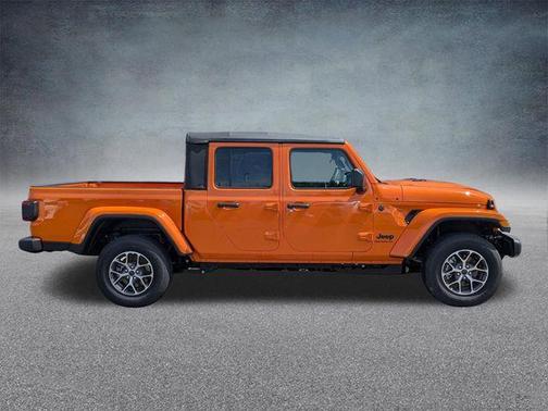 Joose 2026 Jeep Gladiator Sport S