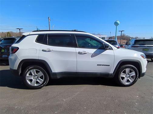 2022 Jeep Compass Latitude