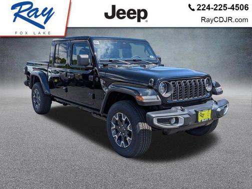 Black Clearcoat 2026 Jeep Gladiator Sahara 4x4