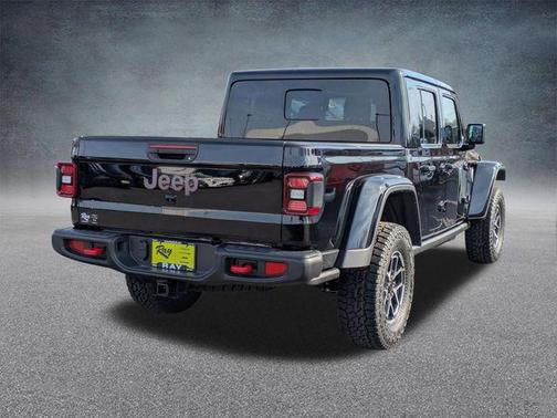 Black Clearcoat 2026 Jeep Gladiator Rubicon
