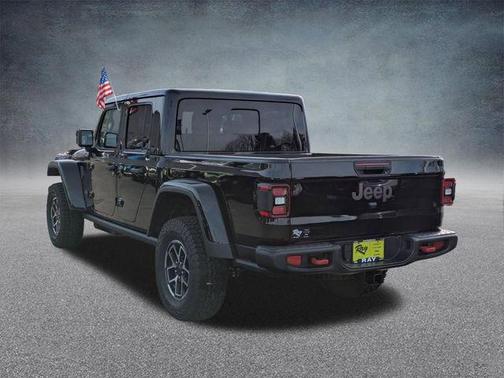 Black Clearcoat 2026 Jeep Gladiator Rubicon