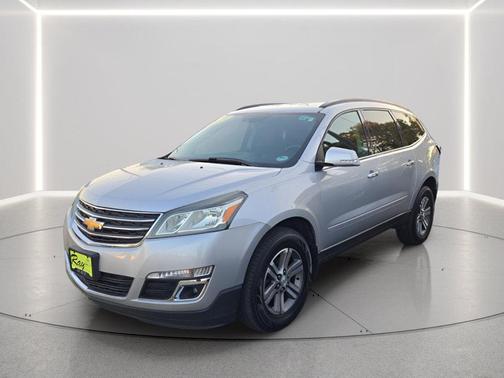 Silver Ice Metallic 2016 Chevrolet Traverse 2LT