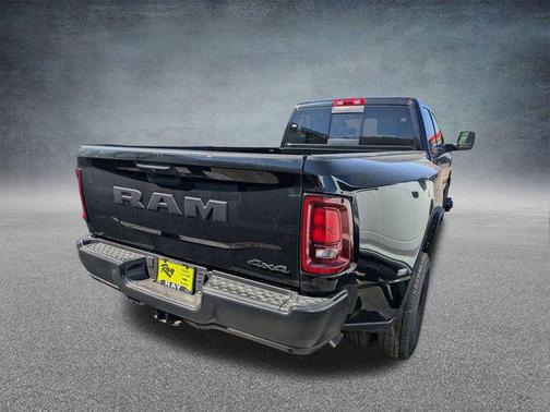 Diamond Black Crystal Pearlcoat 2026 RAM 3500 Tradesman Crew Cab 4x4 8' Box