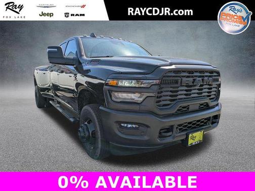 Diamond Black Crystal Pearlcoat 2026 RAM 3500 Tradesman Crew Cab 4x4 8' Box