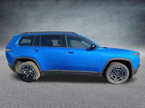 2026 Jeep Cherokee Laredo 4x4