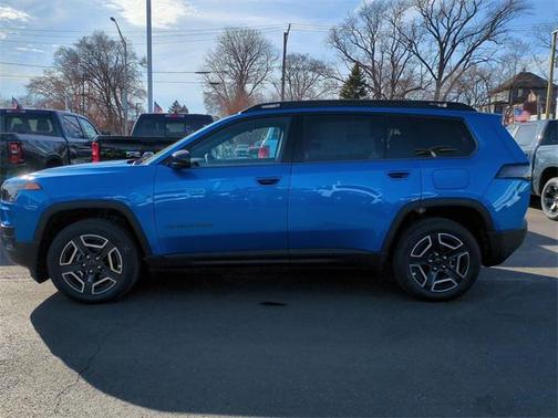 2026 Jeep Cherokee Laredo 4x4