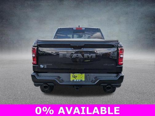 Diamond Black Crystal Pearlcoat 2026 RAM 1500 Big Horn/Lone Star