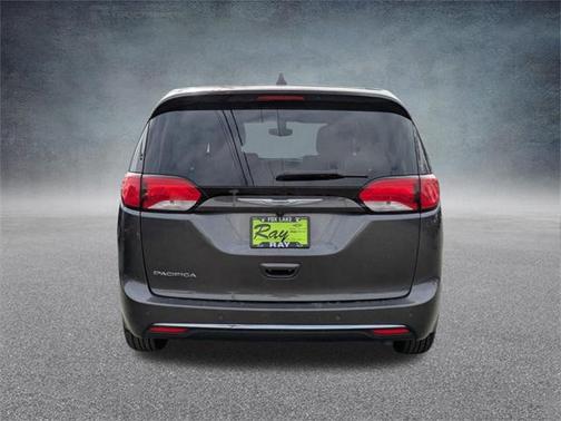 2018 Chrysler Pacifica Touring Plus