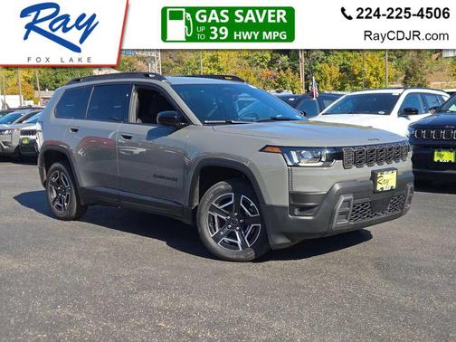Sting-Gray Clearcoat 2026 Jeep Cherokee Laredo 4x4