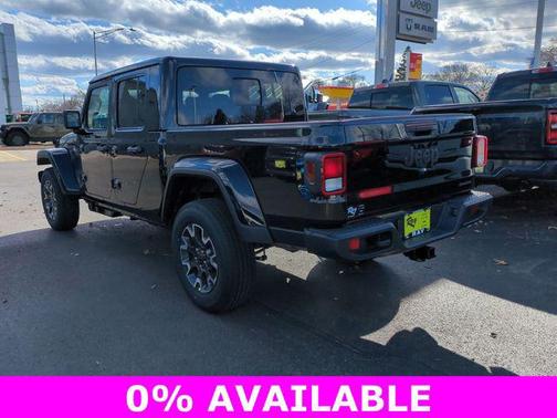 2026 Jeep Gladiator Sahara 4x4