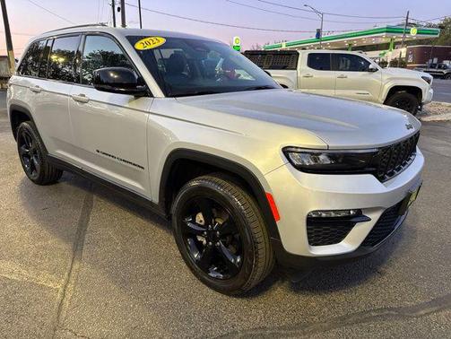 Silver Zynith 2023 Jeep Grand Cherokee Limited