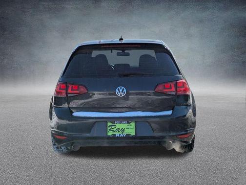 2017 Volkswagen Golf GTI 2.0T SE 4-Door