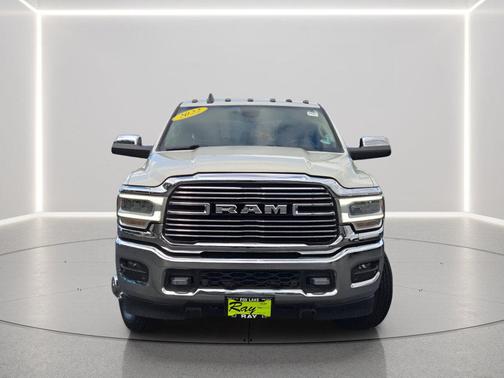 Pearl White 2022 RAM 3500 Laramie Crew Cab 4x4 8' Box