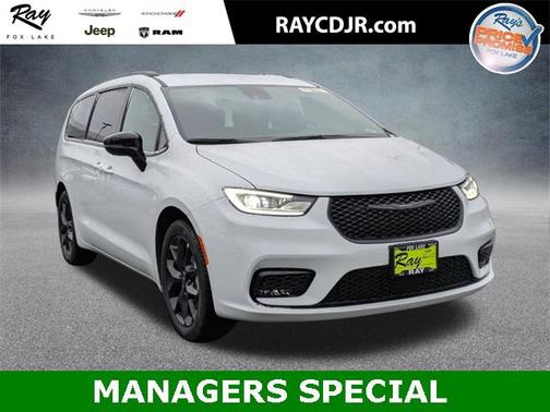 2026 Chrysler Pacifica L