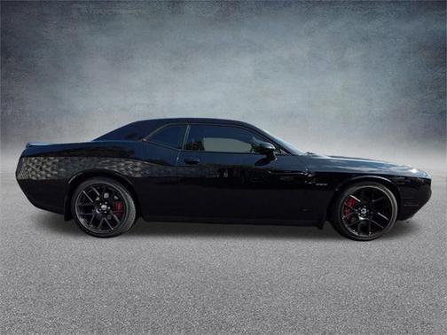 2015 Dodge Challenger R/T Plus