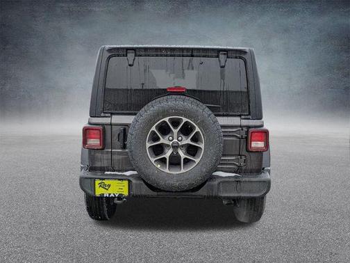 Granite Crystal Metallic Clearcoat 2026 Jeep Wrangler Sport S