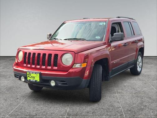 Deep Cherry Red Crystal Pearlcoat 2012 Jeep Patriot Sport
