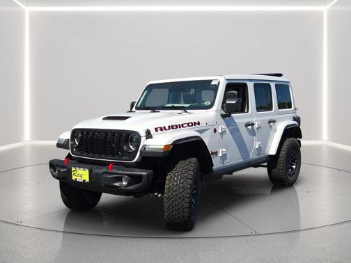 Bright White Clearcoat 2027 Jeep Wrangler Rubicon