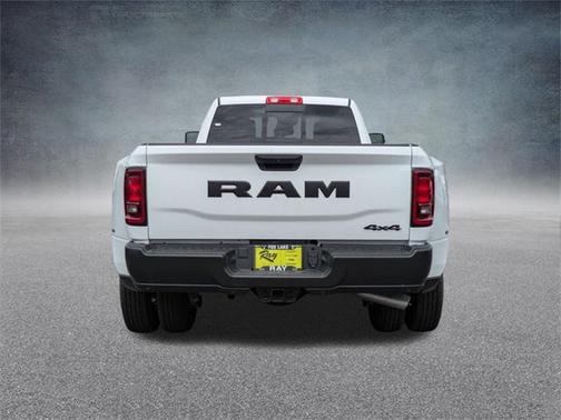 2025 RAM 3500 Tradesman Crew Cab 4x4 8' Box